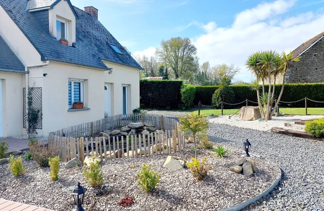 Beautiful country house 6km from Mont saint-Michel