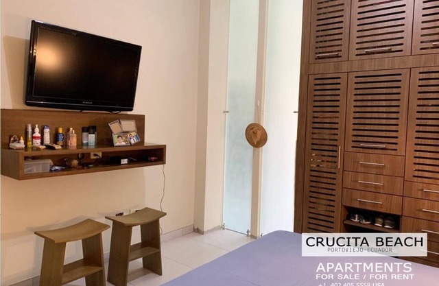 Beautiful Crucita Beach Condo - Oceanfront Property