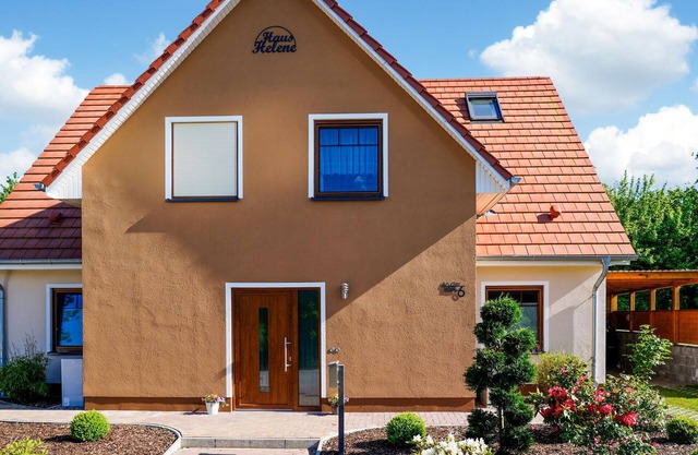 Beautiful home in Jesendorf with sauna