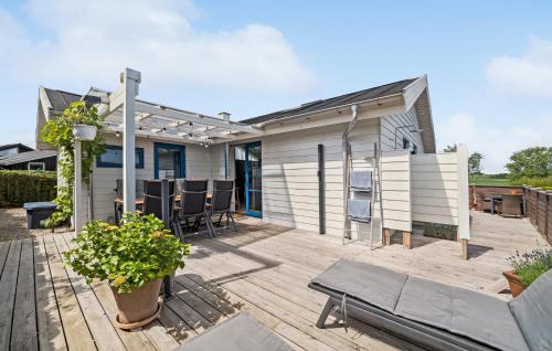 Beautiful Home In Kerteminde With Wifi