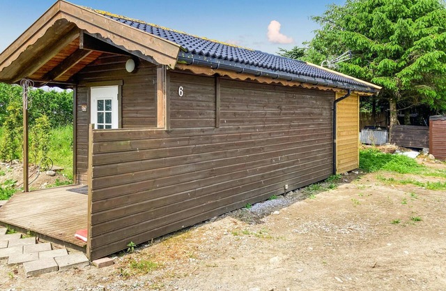 Beautiful home in Kleppe with WiFi