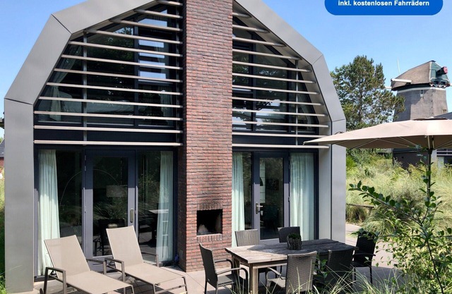 Beautiful new dune villa by the sea with sauna