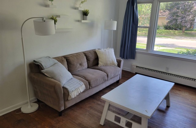 Beautiful, Newly-Updated Madison Apartment