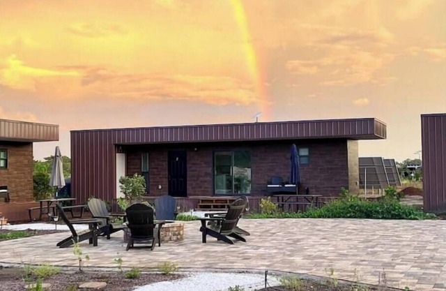 Beautiful off-grid tiny home cottage #3