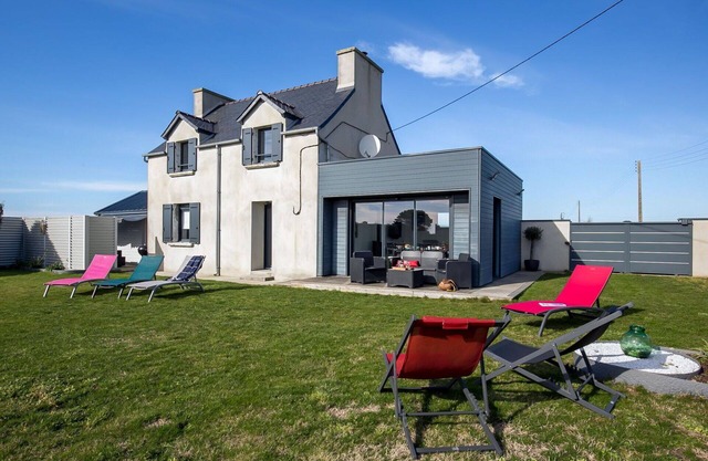 Beautiful private villa for 6 people with TV, terrace and pets allowed