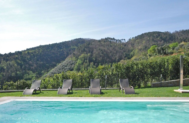 Beautiful private villa with private pool, WIFI, A/C, TV, terrace and panoramic view, close to L.