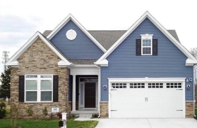 Beautiful! Spacious 2 Story Home Close to the Beach - Cancellation Flexibility