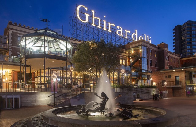 Beautiful Two Bedroom Two Bathroom Condo. Fisherman’s Wharf Ghirardelli Square