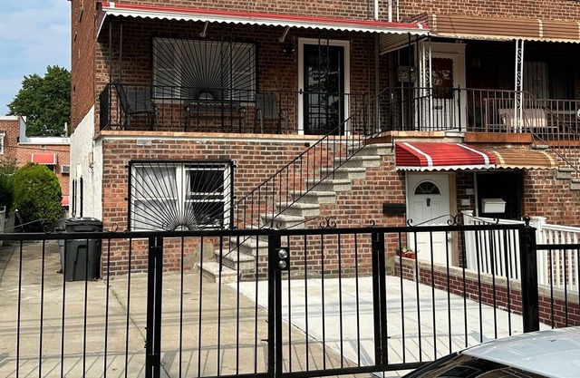 Beautiful updated Duplex