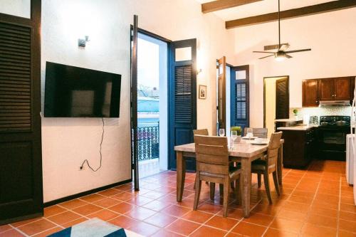 Beautiful View Apt near Governors Mansion in OSJ