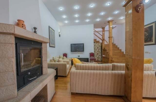 Beautiful Villa in Plopilor, Sibiu in the historic center.