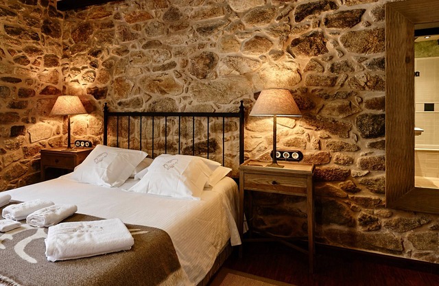 Bed and Breakfast 'Frailecillo' with Private Garden and Wi-Fi