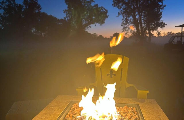 Bed and breakfast in Clarence, near natchitoches upstairs queen with bathroom