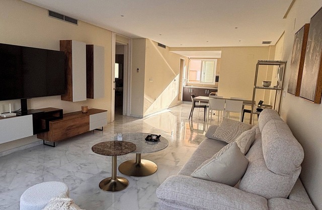 Bel Appartement Moderne, six Personnes