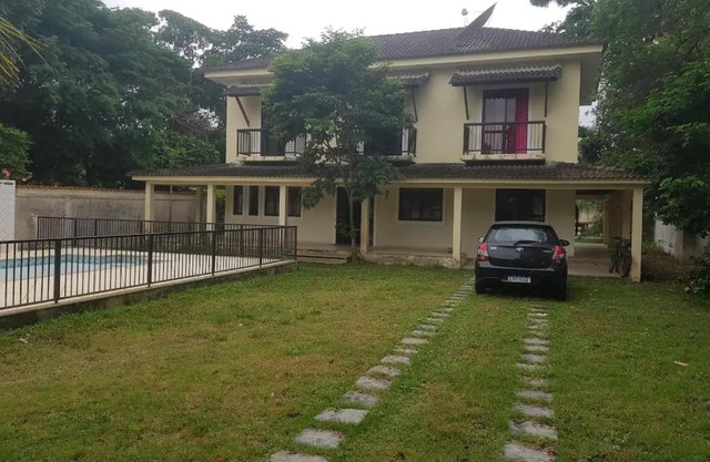 Belissima casa em Itauna a 300 metros da praia