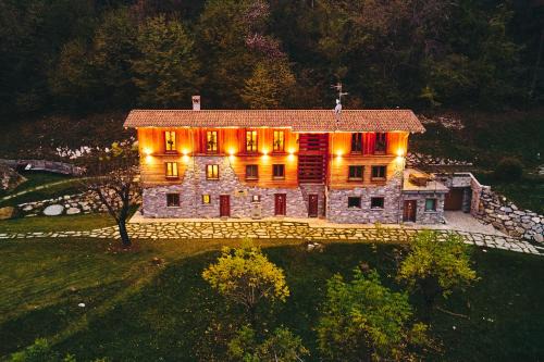 Bellagio - Baita treeb Tivano