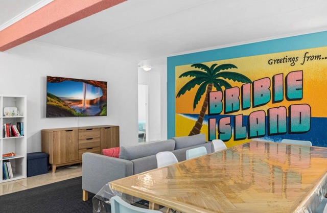 Bellara Springs - walk to the water