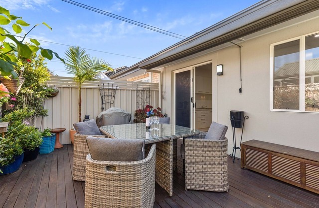 Belle Escapes - Hidden Haven in Glenelg