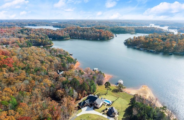 Bellini Bliss on Lake Lanier-Private Get Away-Private Dock-Pool-Hot Tub