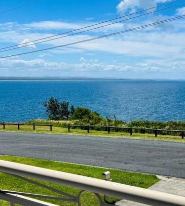 Bennett's Bliss - Soak in Breathtaking Ocean View