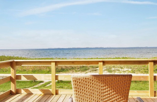 "Bertold" - 20m from the sea by Interhome