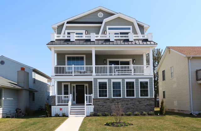 BEST LOCATION ON THE ISLAND: New Construction in the Heart of Brigantine!
