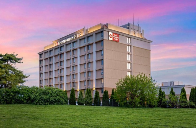 Best Western Plus The Charles Hotel