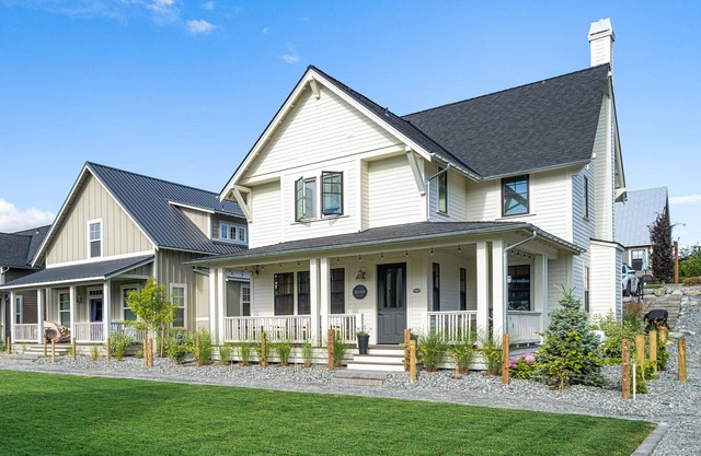 Better Together at The Lookout at Lake Chelan