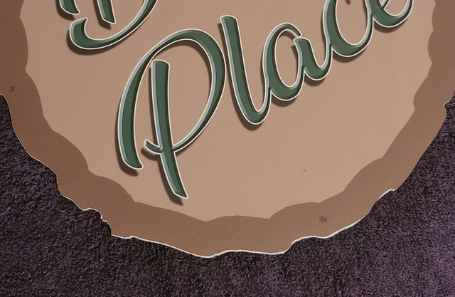 Bev's Place - a quaint tiny house in a secure community with amenities to enjoy!