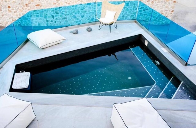 BH1022 - C - Villa Santorini