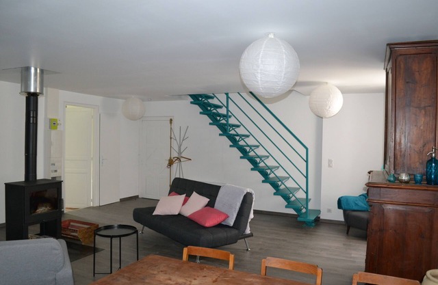 Bielle, apartment with garden and garage