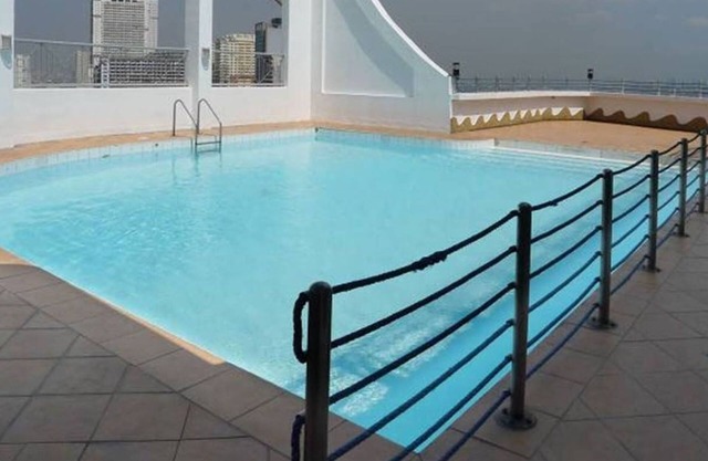BIG 1 Bedroom Condo Near Mall of Asia