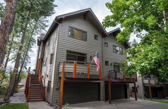 Bigfork Montana 3-bedroom townhome