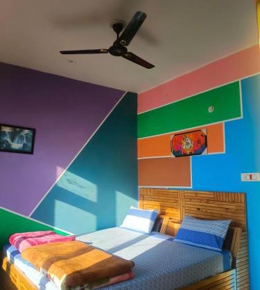 Bijali mahadev valley view home stay
