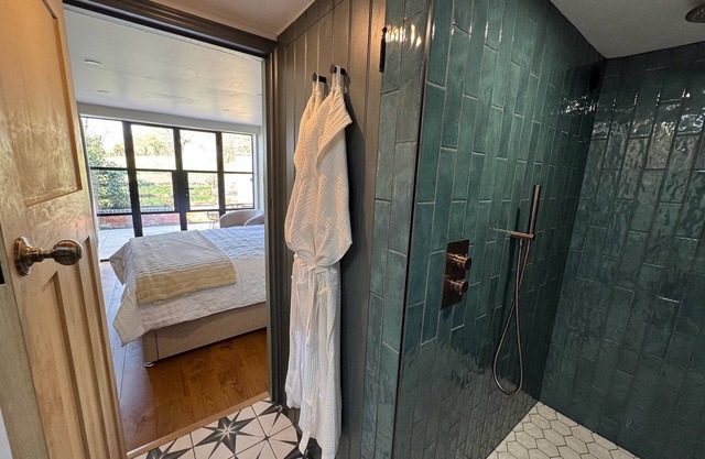 Bijou boutique country room, private terrace with beautiful countryside views.