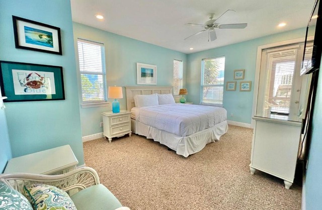 Bikinis & Martinis-Private Pool, pet friendly-SGI-Plantation