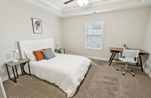 Biltmore Luxury 1517 #6 Townhomes l 2Bd 2 Bth