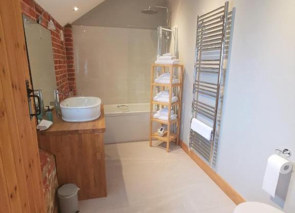 Blashford Manor Farmhouse Holiday Cottage - The Shire Cottage