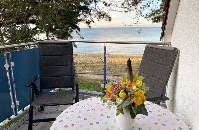 Blaumuschel (LUB101) by Interhome