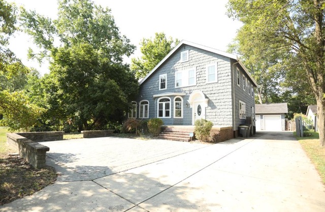 Blue House, Blocks from Ross-Aide, Mackey, Samara House, Birck Golf Complex