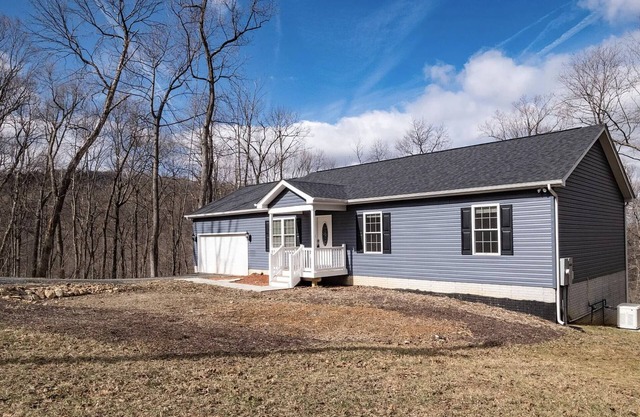 Blue Ridge Mountain Retreat - Spacious Apartment Suite