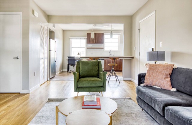 Blueground | Venice, pool, nr Venice Beach