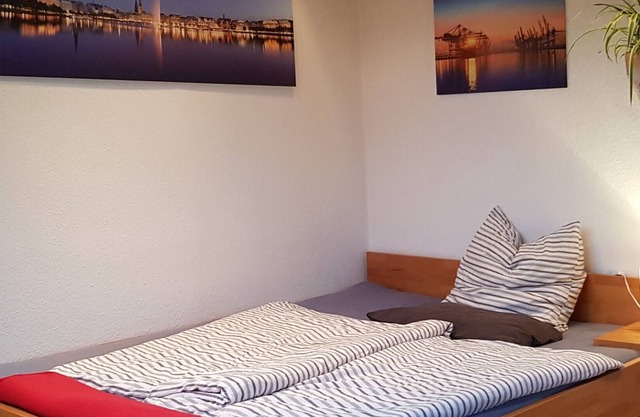 "BnB" 1-room apartment in the beautiful west of Hamburg