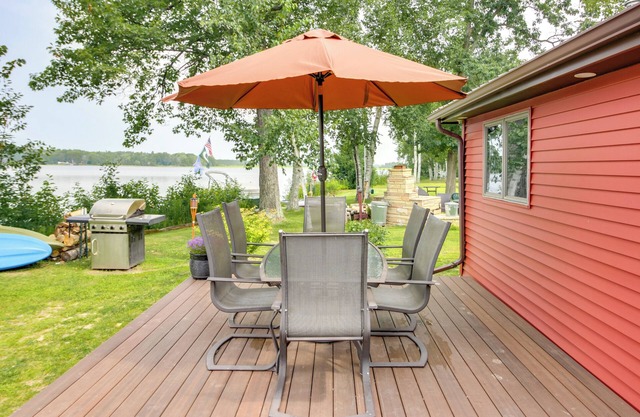 Boat Dock & Launch: Family Cabin on Prairie Lake!