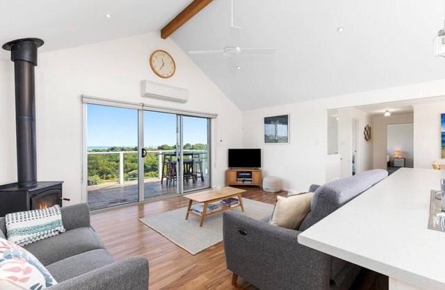 Boatswain Beach House