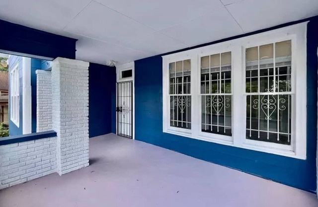 Booker Blue Complete Unit