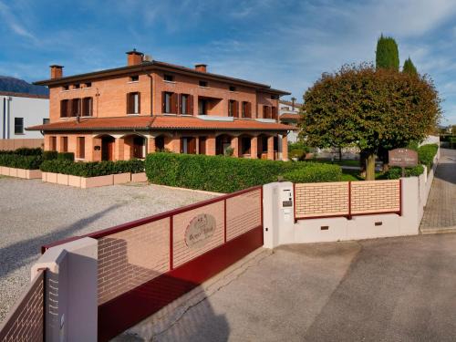 Borgo Tabari Locazione Turistica