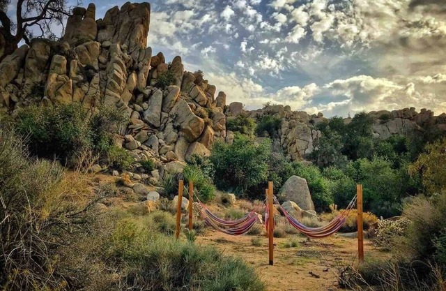 Boulder Grove Ranch Acres of Boulders & Hot Tub