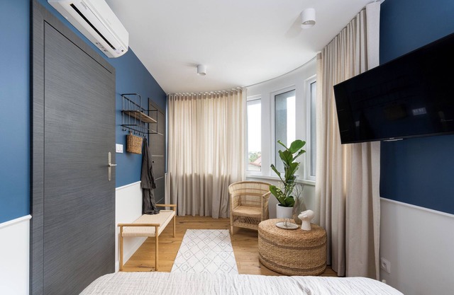 Boutique Hotel RABBIT HOLE