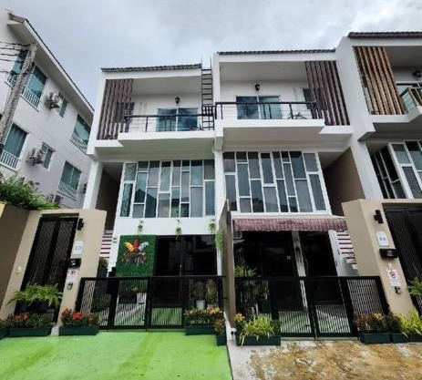 Boxsoon Nimman 4 # 3beds 4baths